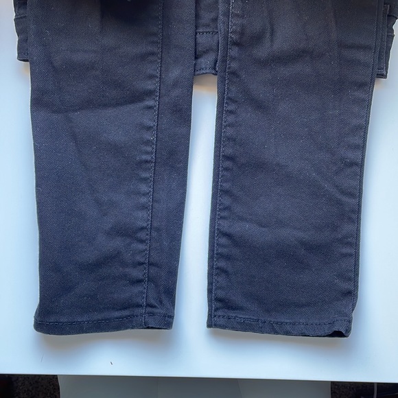 Black Levi Jeans - Picture 5 of 5